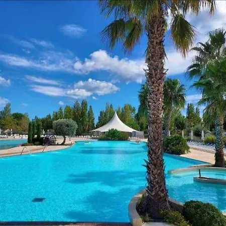 Siblu La Carabasse Vias-plage Camping *